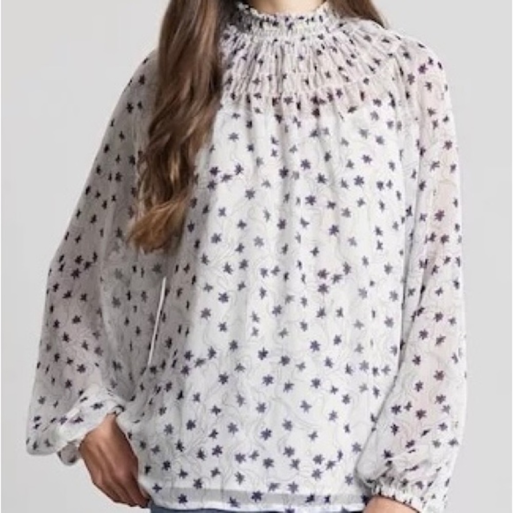 Elizabeth and James High Mocked Top